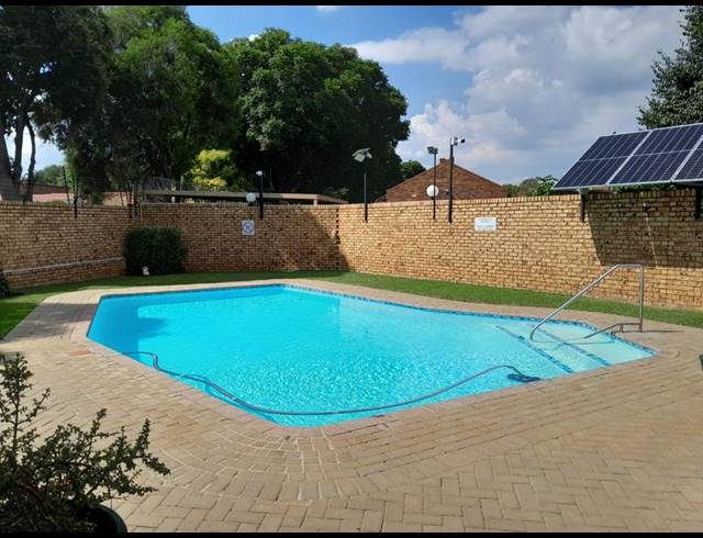 3 BEDROOM TOWNHOUSE FOR SALE IN ANNLIN